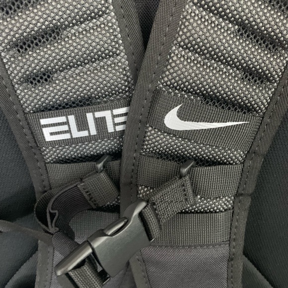 Nike Elite Basketball Backpack - Picture 3 of 7